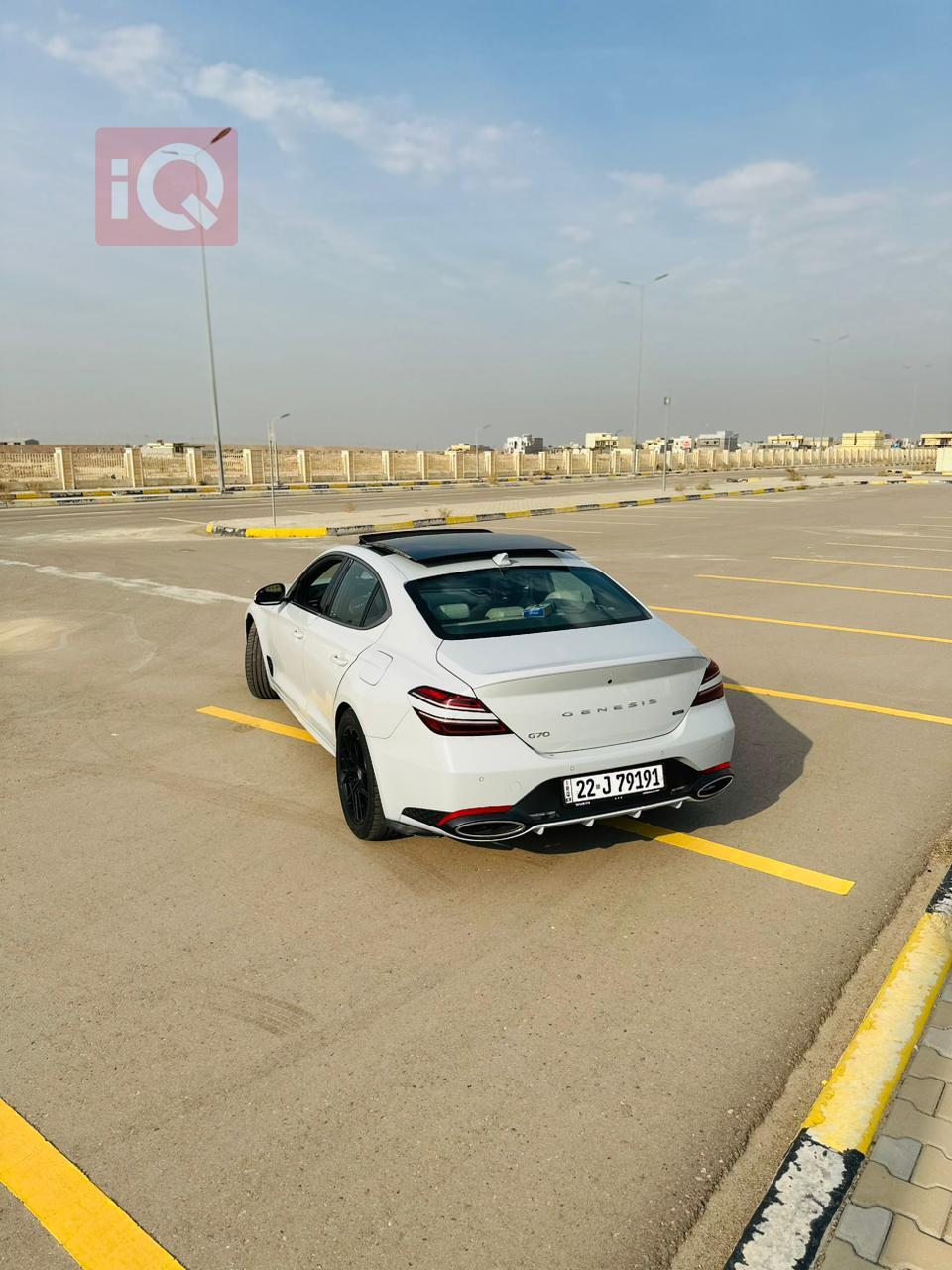 Genesis G70